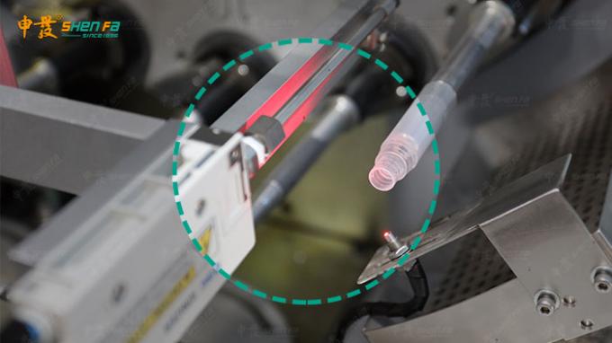 Parfumez la machine d'impression en soie d'écran de Fully Auto Servo d'imprimante de bouteille pour l'industrie de parfum